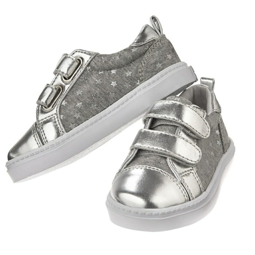 Crazy 8's | Metallic Star Sneakers